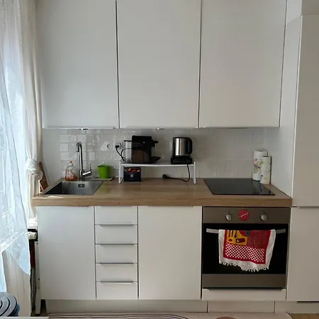Charming Urban House בית נופש